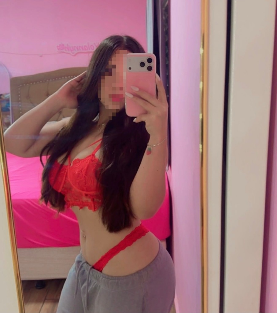 sexy latina 👅🫦💦 - Photo 1