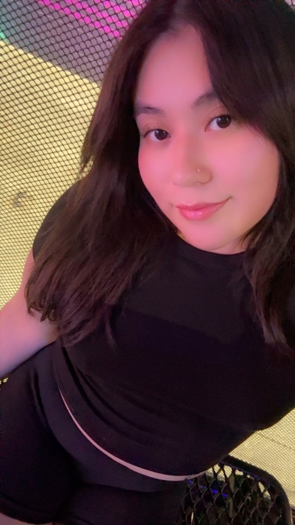 so pretty short, curvy old page got hacked message me if you want to have an amazing experience - fresno Trans Escorts