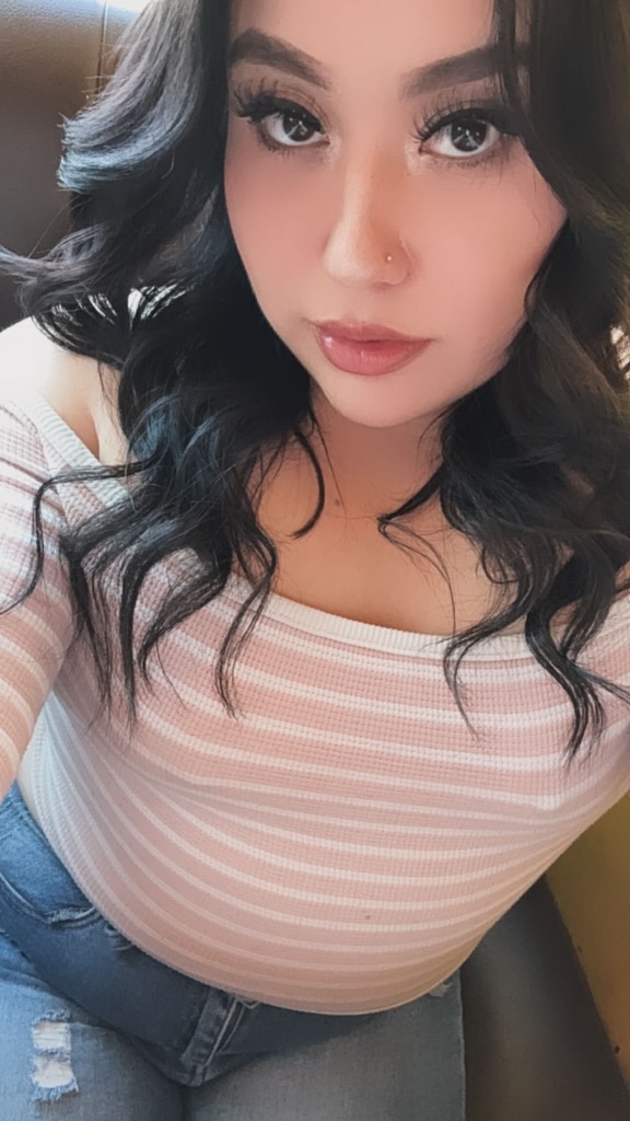 so pretty short, curvy old page got hacked message me if you want to have an amazing experience - Photo 2