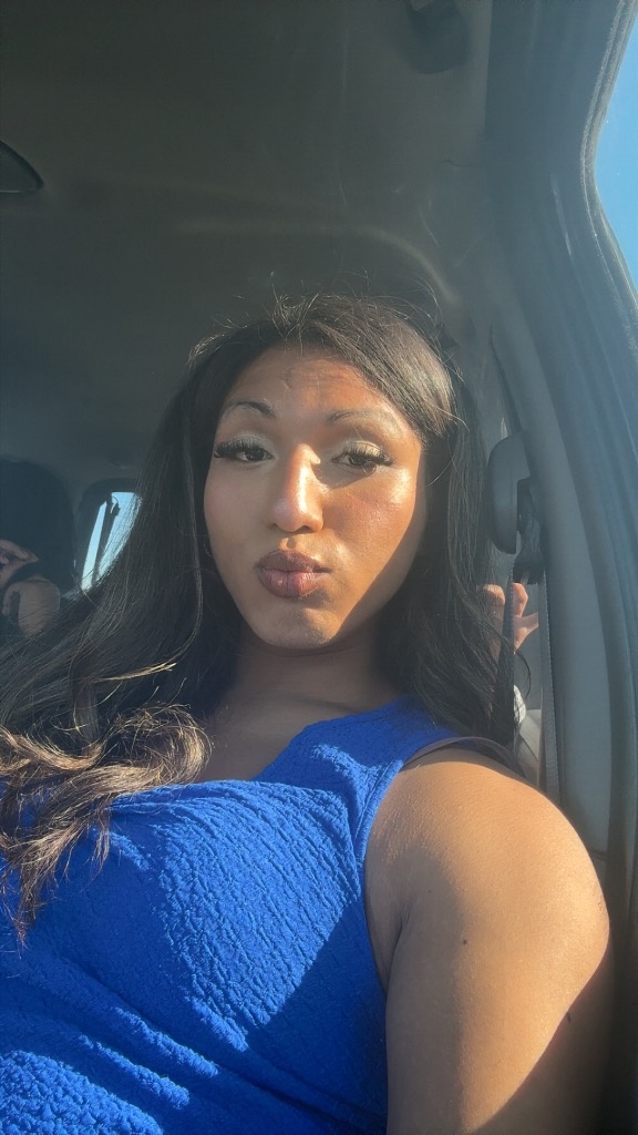 10inch 😘💦 lol huge tranycock 💋 incalls and outcalls only today! 10 inchs ready for you 💦💋 - fresno Trans Escorts