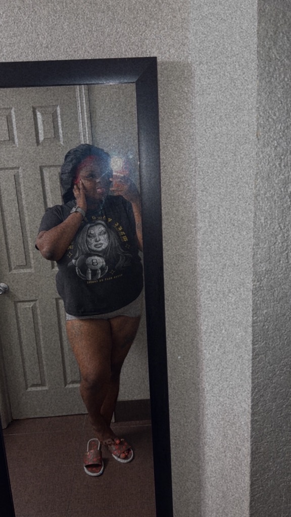 🍭🍭𝓨𝓸𝓾𝓻 NEW 𝓕𝓪𝓿𝓸𝓻𝓲𝓽𝓮 𝓣𝓻𝓮𝓪𝓽🍭🍭 PUSSY SO SWEET SUPER WET 😈 🅐🅥🅐🅘🅛🅐🅑🅛🅔 🅝🅞🅦🎀 420 friendly🌲 - Photo 1