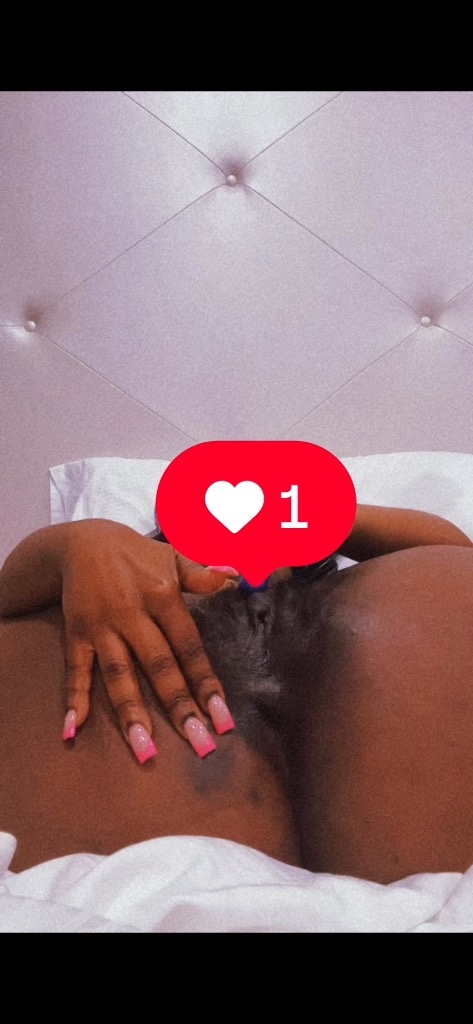 can i record you sucking my pussy boy - Photo 1